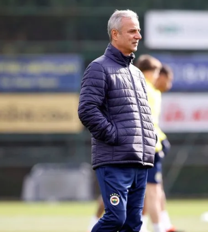 Foto - Fenerbahçe’de büyük sürpriz: Rusya'dan şaşkına çeviren İrfan açıklaması: Bu haber beklenmiyordu! 