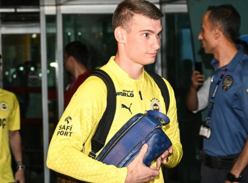 Foto - Fenerbahçe'de Dominik Livakovic ve Sebastian Szymanski gelişmesi!