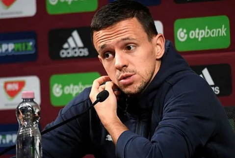 Fenerbahçe’de flaş değişiklik geliyor: Bütün takımı ilgilendiren karar çıktı: Belli oldu: Görülmemiş transfer…