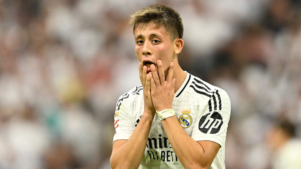 Foto - Fenerbahçe’de hareketli saatler: Peş peşe bombalar patlayacak: Tüm Türkiye’ye uyarı geldi: Ortalık yıkılıyor artık…