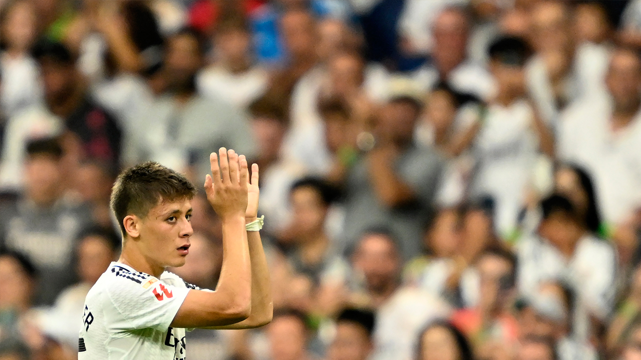 Foto - Fenerbahçe’de hareketli saatler: Peş peşe bombalar patlayacak: Tüm Türkiye’ye uyarı geldi: Ortalık yıkılıyor artık…