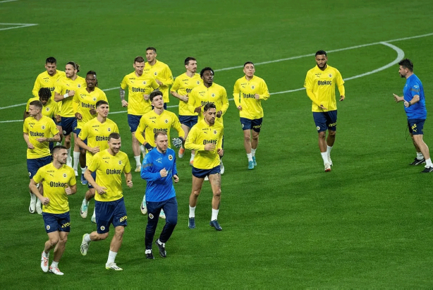 Foto - Fenerbahçe’de ilk ayrılık belli oldu! İşte yeni takımı...