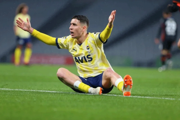 Foto - Fenerbahçe’de ilk ayrılık belli oldu! İşte yeni takımı...