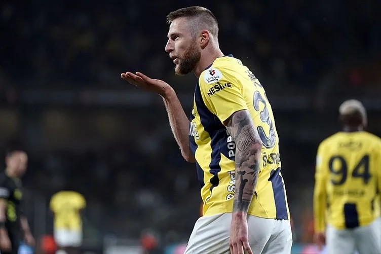 Foto - Fenerbahçe’de ipler koptu! Yıldız isim geldiği gibi gidiyor