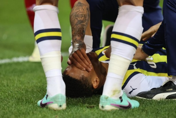 Foto - Fenerbahçe'de Jayden Oosterwolde'den kötü haber