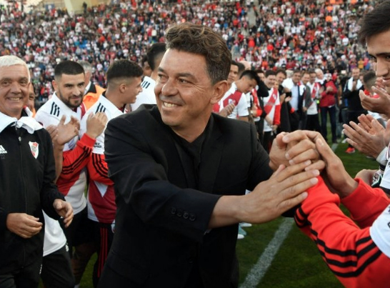 Foto - Fenerbahçe'de Jesus sonrası bile planlandı! Dünyaca ünlü hoca yola çıkacak...