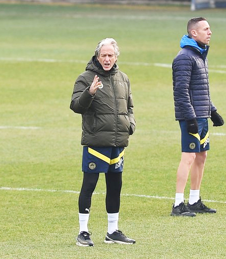 Foto - Fenerbahçe'de kaçan balık büyük oldu! Furyası devam ediyor...