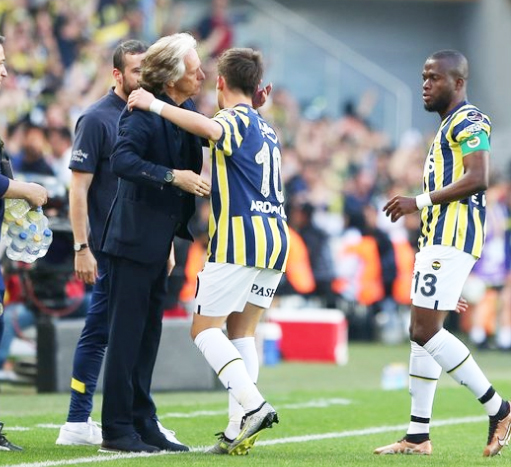 Foto - Fenerbahçe'de koltuğu devretme zamanı geldi! Müthiş iddia: Kabul etmeyip bunu yapabilir...