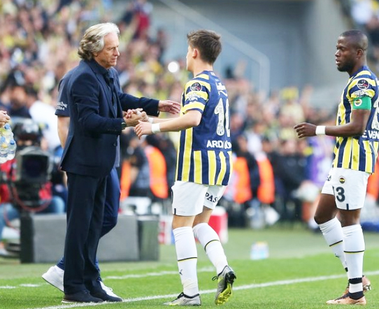 Foto - Fenerbahçe'de koltuğu devretme zamanı geldi! Müthiş iddia: Kabul etmeyip bunu yapabilir...