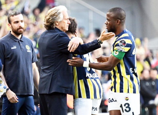 Foto - Fenerbahçe'de koltuğu devretme zamanı geldi! Müthiş iddia: Kabul etmeyip bunu yapabilir...