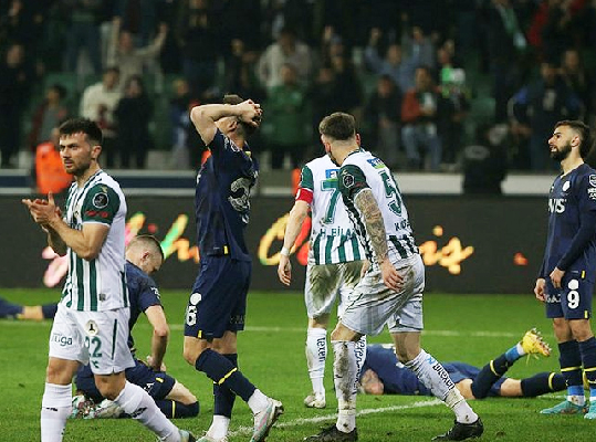 Fenerbahçe'de kritik görüşme! Jorge Jesus ile yollar ayrılıyor mu?