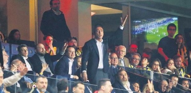 Foto - Fenerbahçe'de kriz! Ali Koç istifaya kalkışınca o isim devreye girdi
