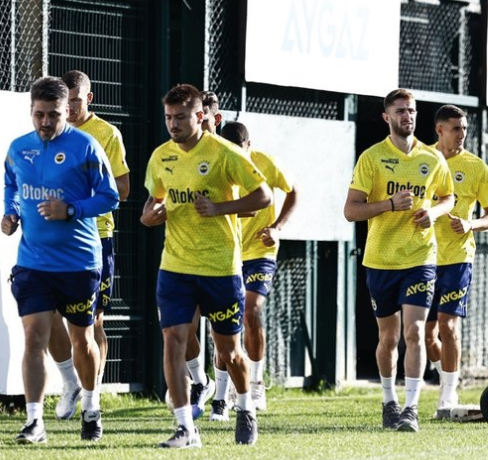 Foto - Fenerbahçe'de kriz kapıda! İsmail Kartal yıldız isimlerden yoksun kalacak