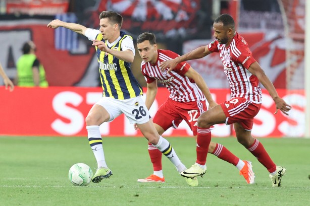 Foto - Fenerbahçe'de kriz patladı! İsmail Kartal'a artık güvenmiyorlar! Büyük kaos...