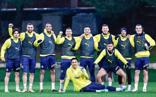 Foto - Fenerbahçe'de olay karar çıktı! Avrupa ülkesiyle resmen anlaştı! Gidiyor: Bu kaçıncı sportif direktör… 