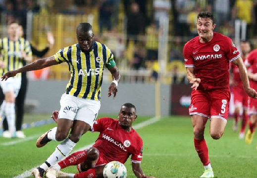 Foto - Fenerbahçe'de rekor kırarak veda edecek! O takımdan eurolar fışkıracak!