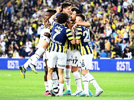 Foto - Fenerbahçe'de rekor kırarak veda edecek! O takımdan eurolar fışkıracak!
