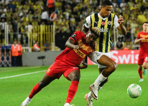 Foto - Fenerbahçe'de şaşırtan "yıldızlar" çıkışı! Duyan, kulaklarına inanamadı: Bu yıldızlar ne olacak peki?