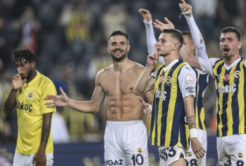 Foto - Fenerbahçe'de şaşkına çeviren gelişme! Ali Koç ve İsmail Kartal'ın büyük sınavı esas şimdi başlıyor!