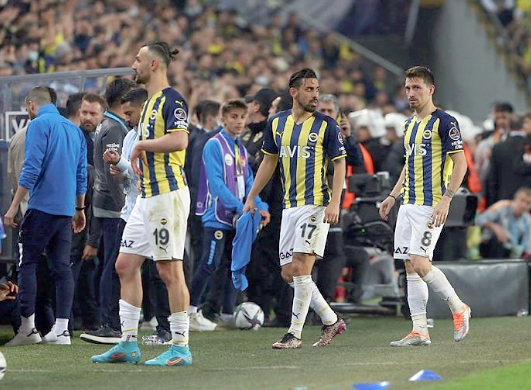 Fenerbahçe'de sezon sonu O isimler yolcu!..
