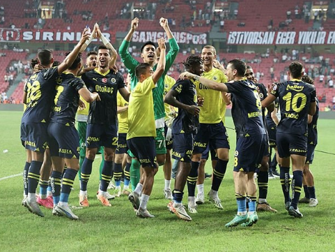 Foto - Fenerbahçe'de sıcak gelişme: Güzel haberi duyurdular...