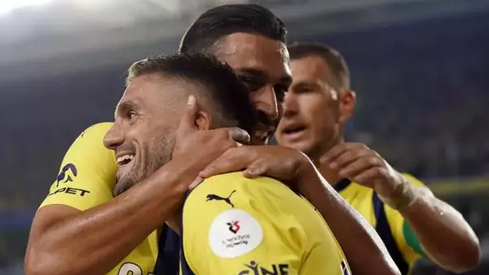 Foto - Fenerbahçe’de sıcak gelişme: İşte bu Fenerbahçe neyin peşinde! Bakın kimler…