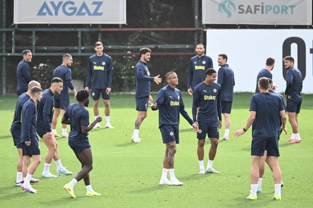 Foto - Fenerbahçe'de Twente maçı öncesi bomba karar! Mourinho öldürücü silahını dünyaya duyurdu bile..