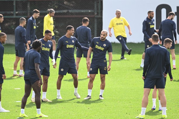 Foto - Fenerbahçe'de Twente maçı öncesi bomba karar! Mourinho öldürücü silahını dünyaya duyurdu bile..
