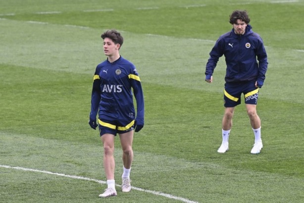 Foto - Fenerbahçe'de Valencia kararı! Beşiktaş derbisinde oynayacak mı?