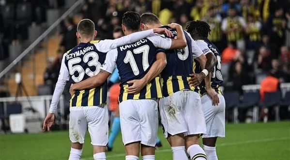 Fenerbahçe’de yaprak dökümü başladı! Mourinho'nun takımında onlara yer yok