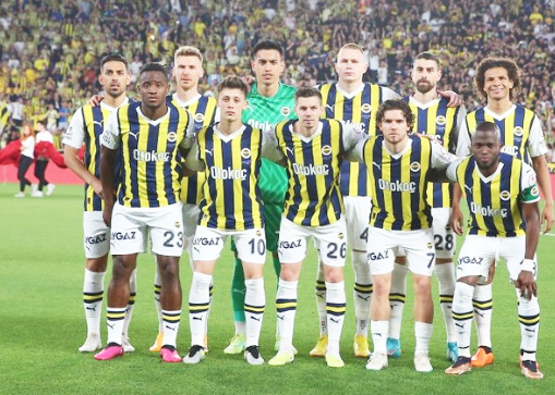 Fenerbahçe'de yaprak dökümü! Yıldız ismin yeni adresi... Bakın ne isteyecekler