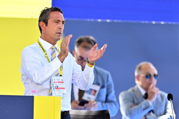 Foto - Fenerbahçe'de yeni kriz patlak verdi! Ali Koç maaşına zam yapmadı, bedavaya gidiyor