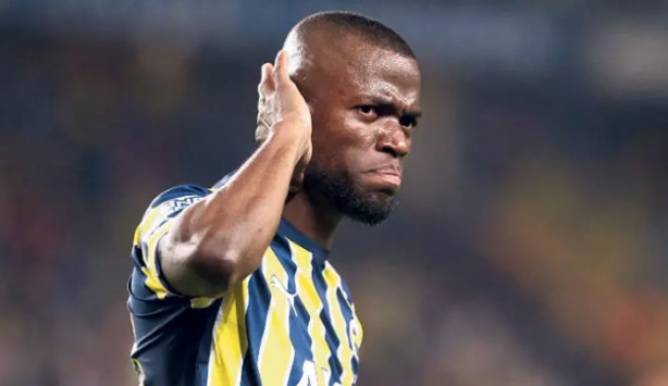 Foto - Fenerbahçe’de yeni maraton esas şimdi başlıyor! Sözleşmeler için herkes görüşme odasına…