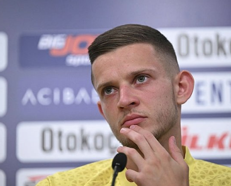 Foto - Fenerbahçe'de yeniler, eskileri yiyip bitirdi! İki isim daha yolcu...