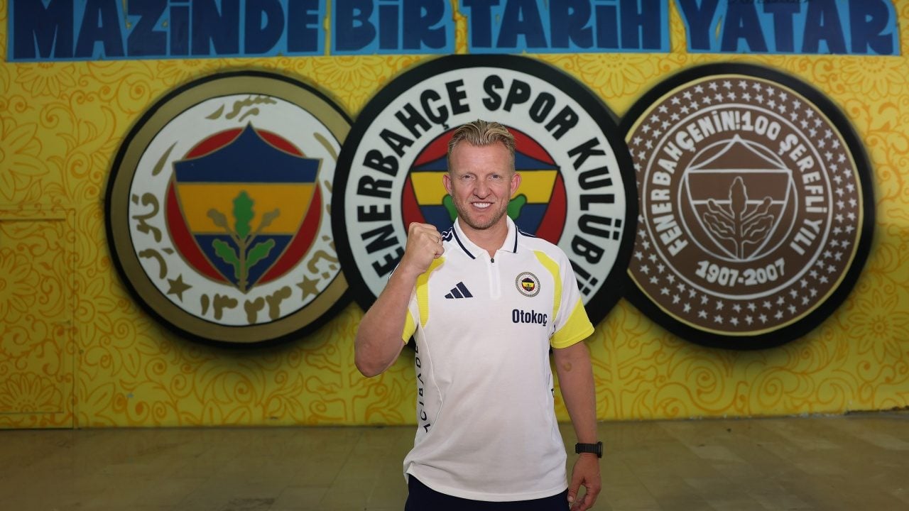 Foto - Fenerbahçe'den açıklama geldi! Dirk Kuyt görevde kalacak