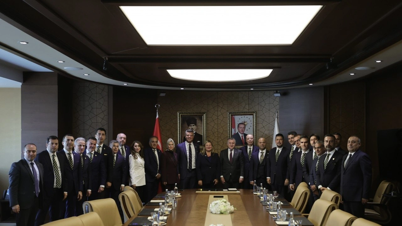 Foto - Fenerbahçe'den Ankara çıkarması: Bakan Osman Aşkın Bak'a ziyaret