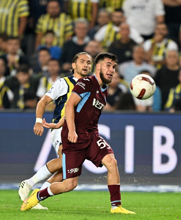 Foto - Fenerbahçe’den beklenmedik hamle! Ağızlar bir karış açık kalacak… Olay hareket gerçekleşiyor…