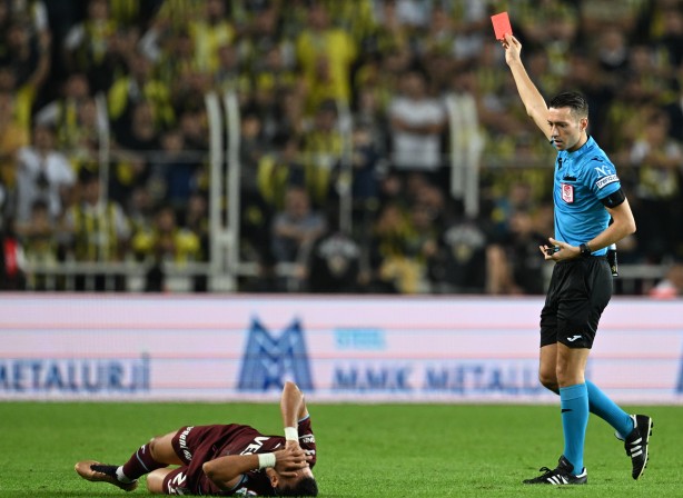 Foto - Fenerbahçe’den beklenmedik hamle! Ağızlar bir karış açık kalacak… Olay hareket gerçekleşiyor…