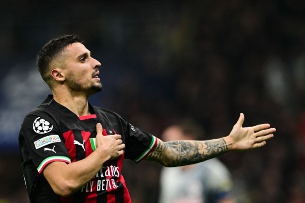 Foto - Fenerbahçe'den bir bomba transfer daha! Yıldız oyuncu kulübüne resti çekti...