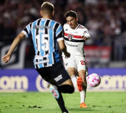 Fenerbahçe’den bomba "Brezilya" iddiası daha! Herkes bunu konuşuyor: Herkesi hayretler içinde bıraktı: Pişman olacaklar! 