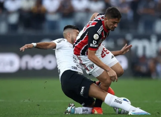 Foto - Fenerbahçe’den bomba "Brezilya" iddiası daha! Herkes bunu konuşuyor: Herkesi hayretler içinde bıraktı: Pişman olacaklar! 