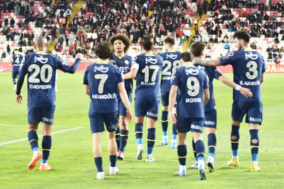 Fenerbahçe'den çok ama çok kritik hamle... Bu olursa: Altında kesinlikle kalmayacak...