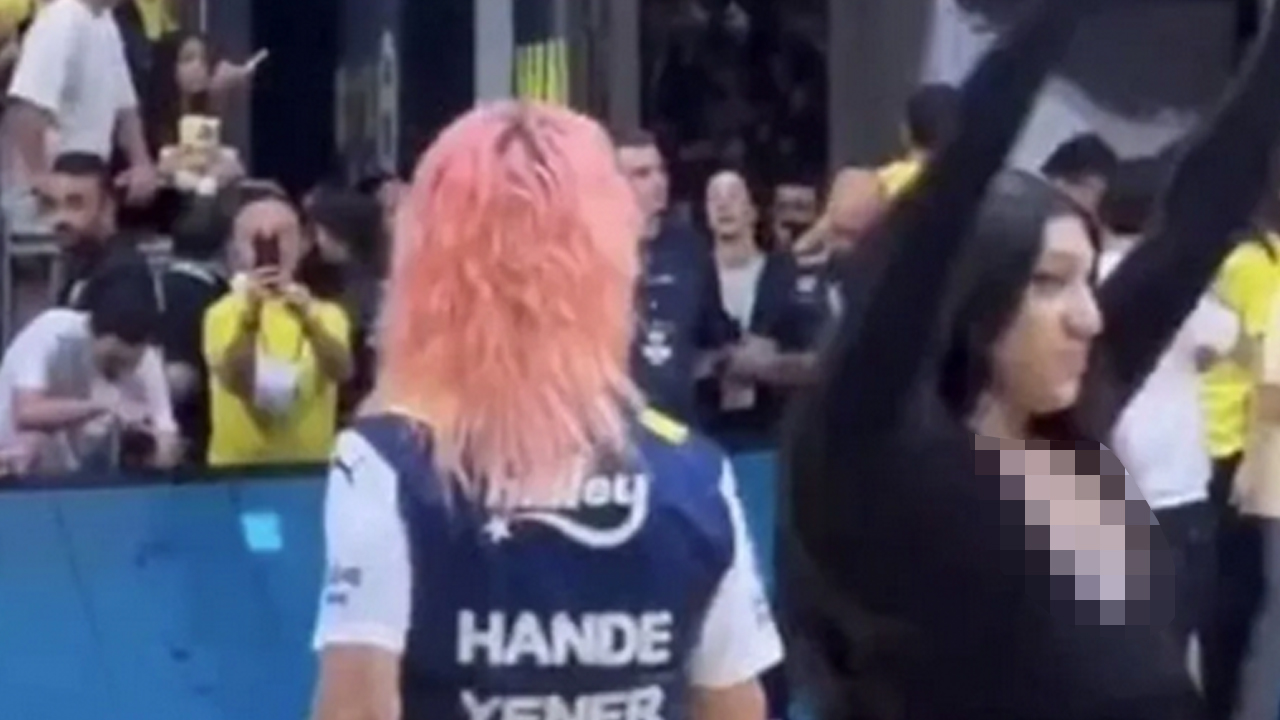 Foto - Fenerbahçe’nin "homo" hamlesi sonrası tepki çığ gibi büyüyor! Taraftarları çileden çıkarttı: Büyük skandal