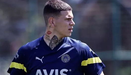 Fenerbahçe’den flaş oyuncu kararı! Tüm Türkiye’ye böyle açıkladılar: Ne umutlarla alınmıştı oysa ki…