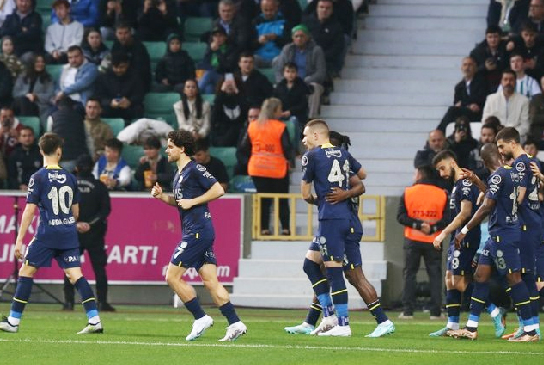 Foto - Fenerbahçe'den Galatasaray'a jeneriklik gol geliyor! Yok böyle bir hamle...