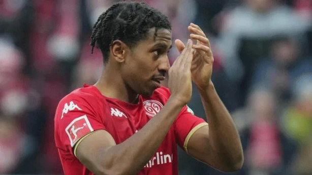 Foto - Fenerbahçe'den Galatasaray'a transfer çalımı! Kanarya'dan flaş transfer girişimi...