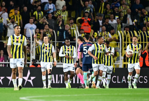 Foto - Fenerbahçe’den 'helal olsun' dedirten 6 numara kararı! Dünya yıldızının ismi gelecek mi?