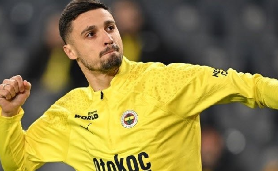 Foto - Fenerbahçe’den herkesi şaşırtan "Krunic" kararı! Hiç kimse bunu beklemiyordu! Taraftarlar çıldıracak...