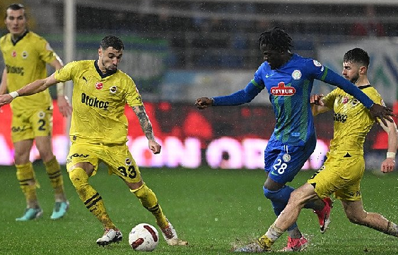 Foto - Fenerbahçe’den herkesi şaşırtan "Krunic" kararı! Hiç kimse bunu beklemiyordu! Taraftarlar çıldıracak...