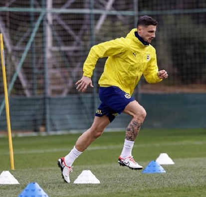 Foto - Fenerbahçe’den herkesi şaşırtan "Krunic" kararı! Hiç kimse bunu beklemiyordu! Taraftarlar çıldıracak...